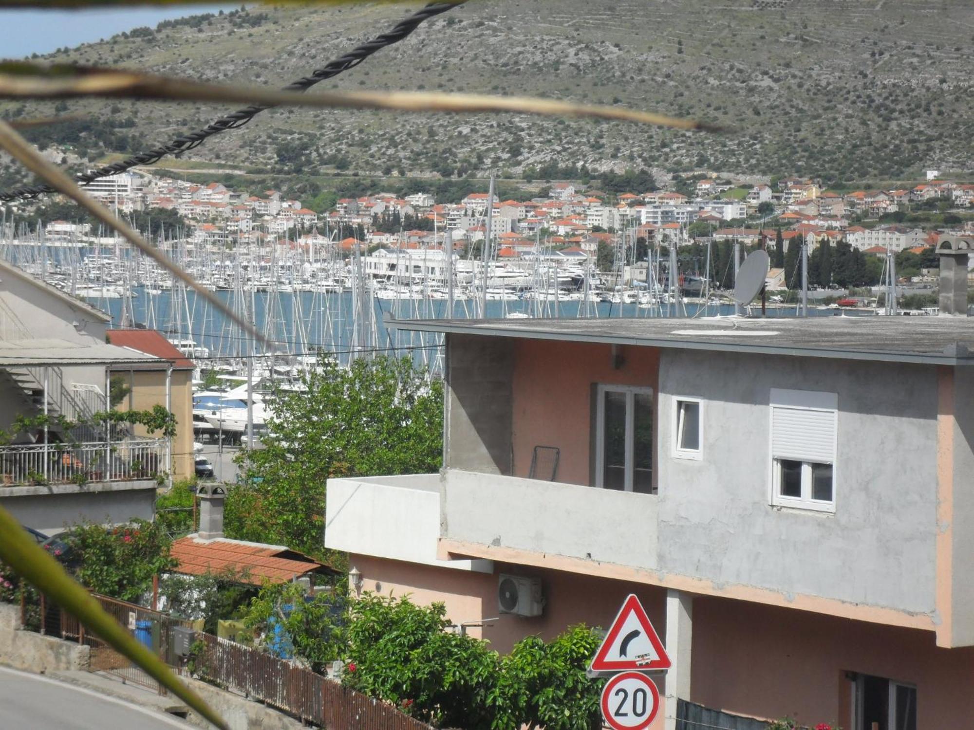 Apartmani Yucca Trogir Buitenkant foto
